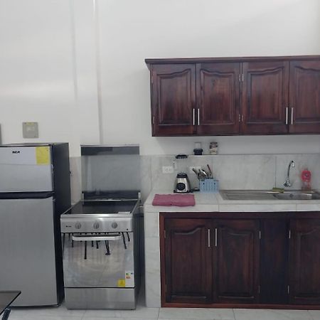 Tintorera Guest House 阿约拉港 外观 照片