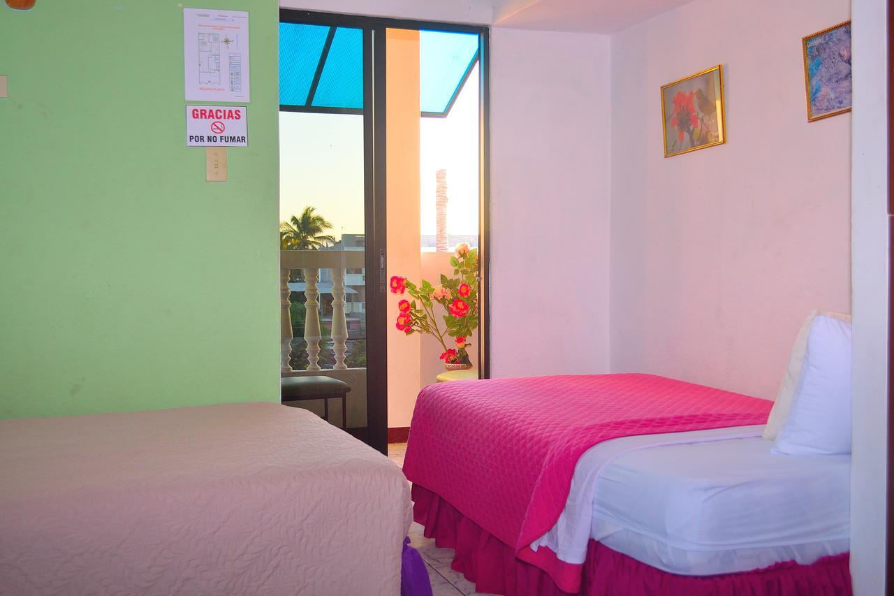 Tintorera Guest House 阿约拉港 外观 照片