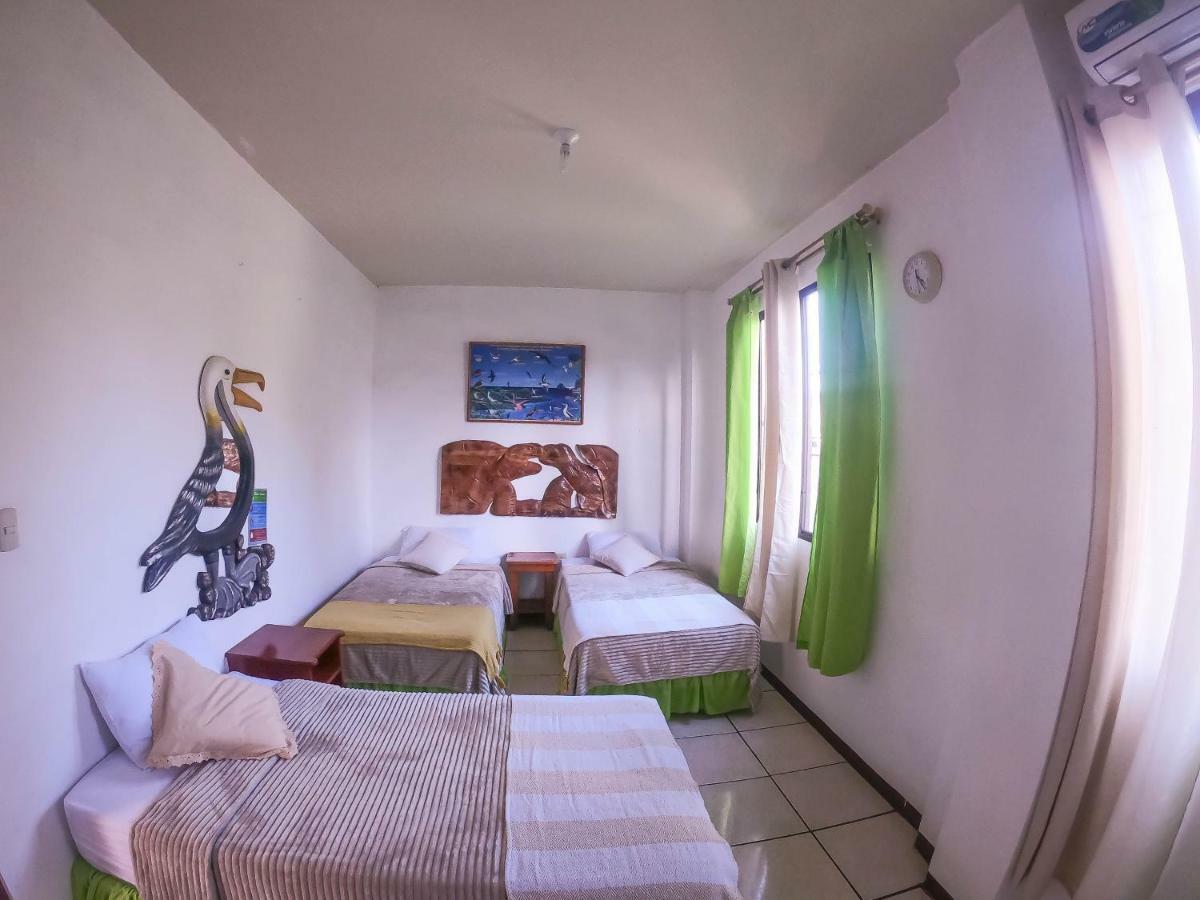 Tintorera Guest House 阿约拉港 外观 照片